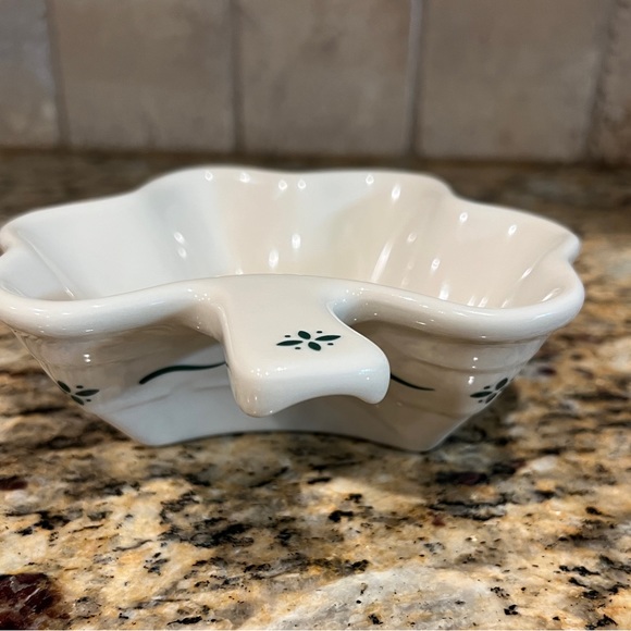 Longaberger Pottery, SHAMROCK RAMEKIN Made In USA Green EUC - Picture 5 of 6
